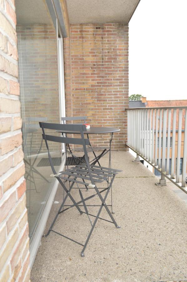 Modern And Private Studio With All Comfort! Apartman Roeselare Kültér fotó